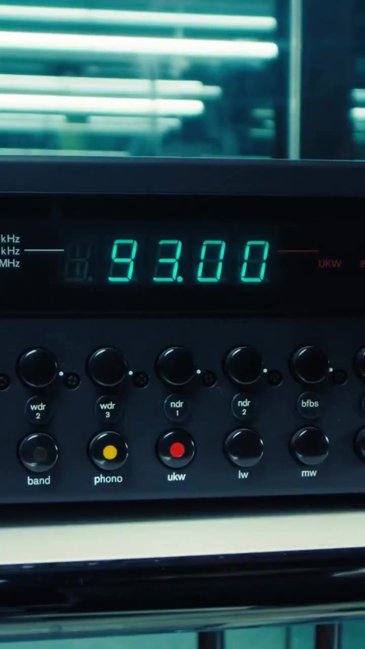 开云体育官网-马卡：亚马尔与阿迪达斯合作，推出个人Logo