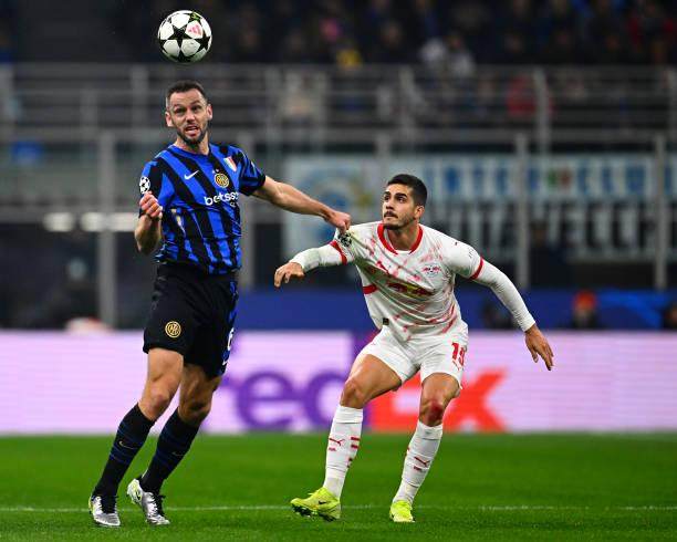 1732667644218088731.jpg 开云体育下载-5场零封欧冠领跑!国米新1比0主义在憋大招?