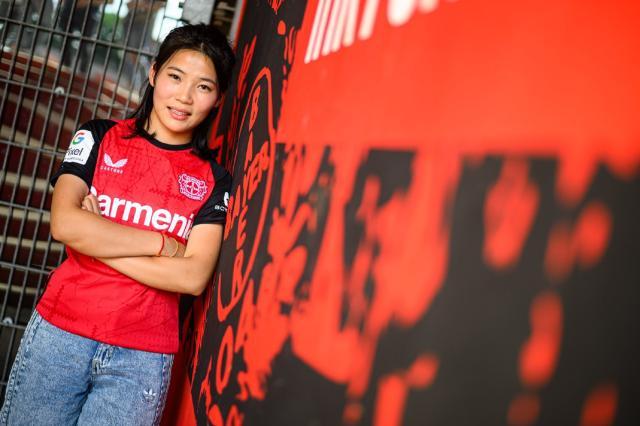 1721702032399037754.jpg kaiyun-沈梦露加盟德甲勒沃库森:希望在这享受纯粹的足球