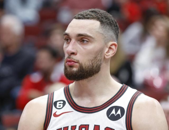 开云体育下载-空砍51分无力回天 拉文离队警报或将提前拉响