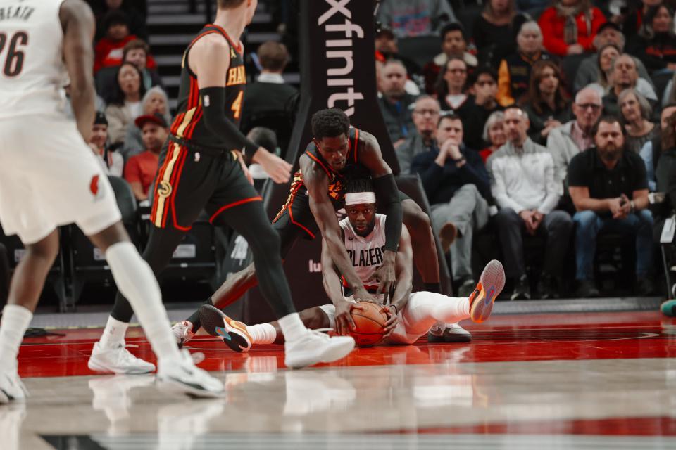 kaiyun体育官网-开拓者大胜老鹰！轰22分7板3助1断2帽后 杨瀚森被火速召回仍遭DNP