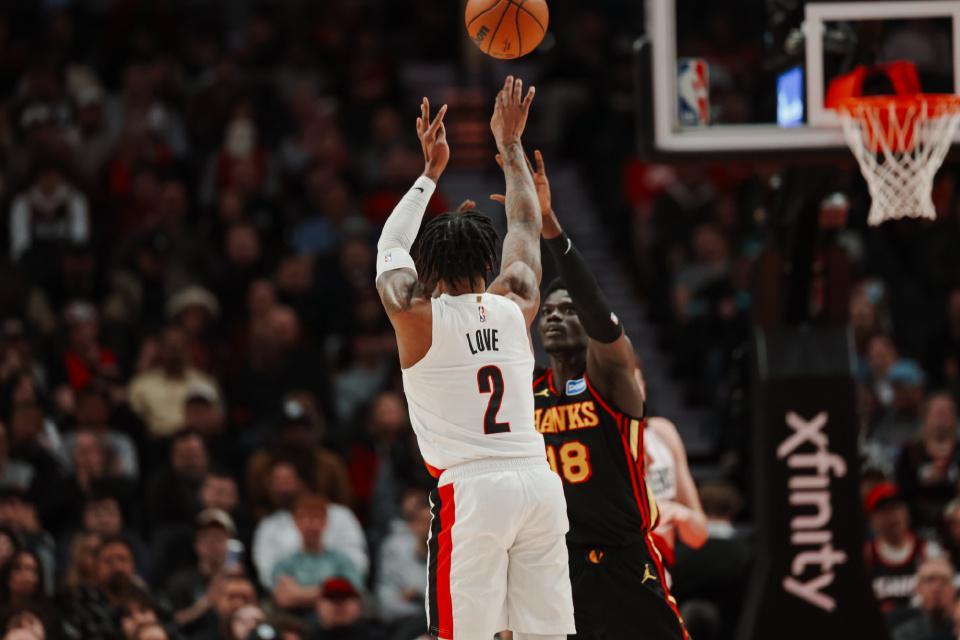 kaiyun体育官网-开拓者大胜老鹰！轰22分7板3助1断2帽后 杨瀚森被火速召回仍遭DNP