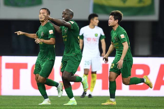 开云体育下载-【中超】穆谢奎头球孙正傲建功 浙江3比2逆转国安