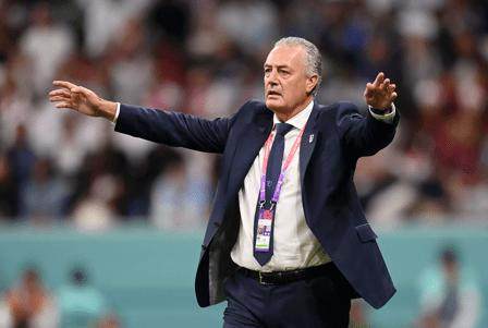 kaiyun体育官网-卡塔尔主帅：压力太大，球员没发挥出最好水平