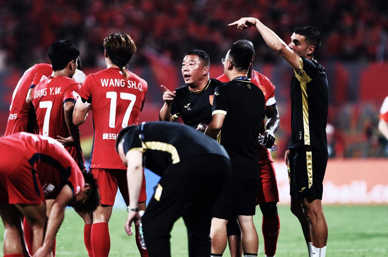 开云体育官网-恩师讲述向余望成长经历,希望8至10年培养更多向余望