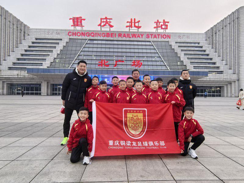 开云体育官网-恩师讲述向余望成长经历,希望8至10年培养更多向余望