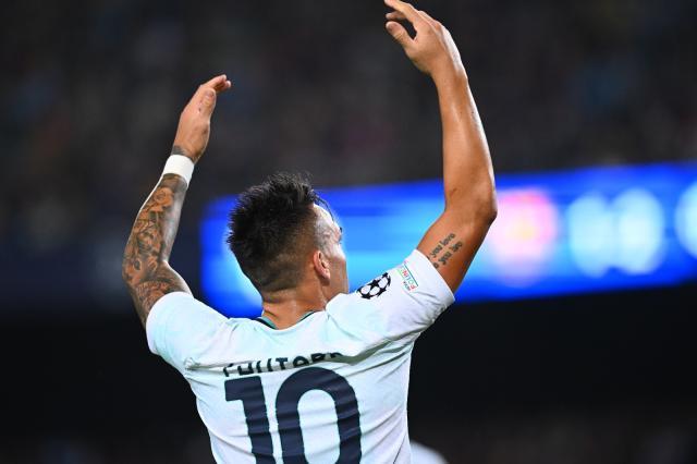 kaiyun-【人物】拿巴萨破球荒！破茧而出的劳塔罗不做“怼锋”