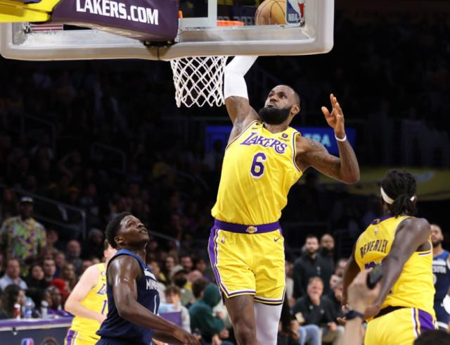 开云体育下载-【现场】湖人主场惜败森林狼 凝聚全城活力亮点不断