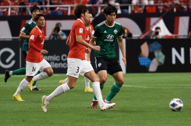 时隔3年重返亚冠决赛 听听体坛嘉宾点评浦和红钻