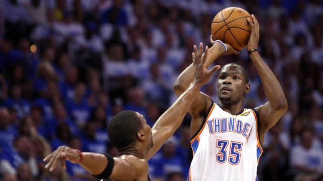 1638980975654035686.jpg 开云体育-33岁的杜兰特再攀高峰,靠的就是被时代遗弃的中投