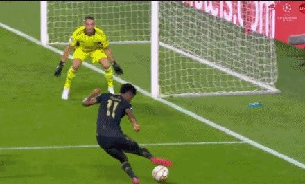 开云体育官网-【欧冠】萨内梅开二度 拜仁15分钟4球4比0胜本菲卡