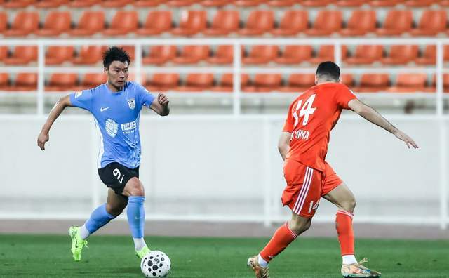 开云体育-刘祝润告别，大连英博启动新计划 寻外援+练杨铭锐 罗竞冲主力