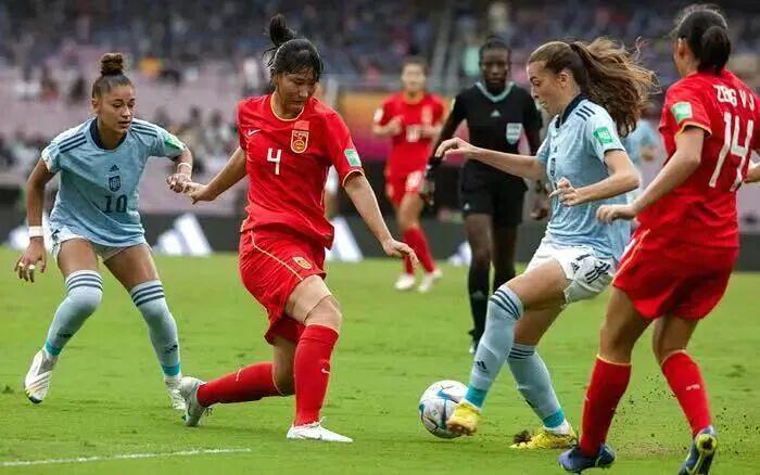 kaiyun体育官网-喜报！杨浦足球青训基地获评市级“优秀”