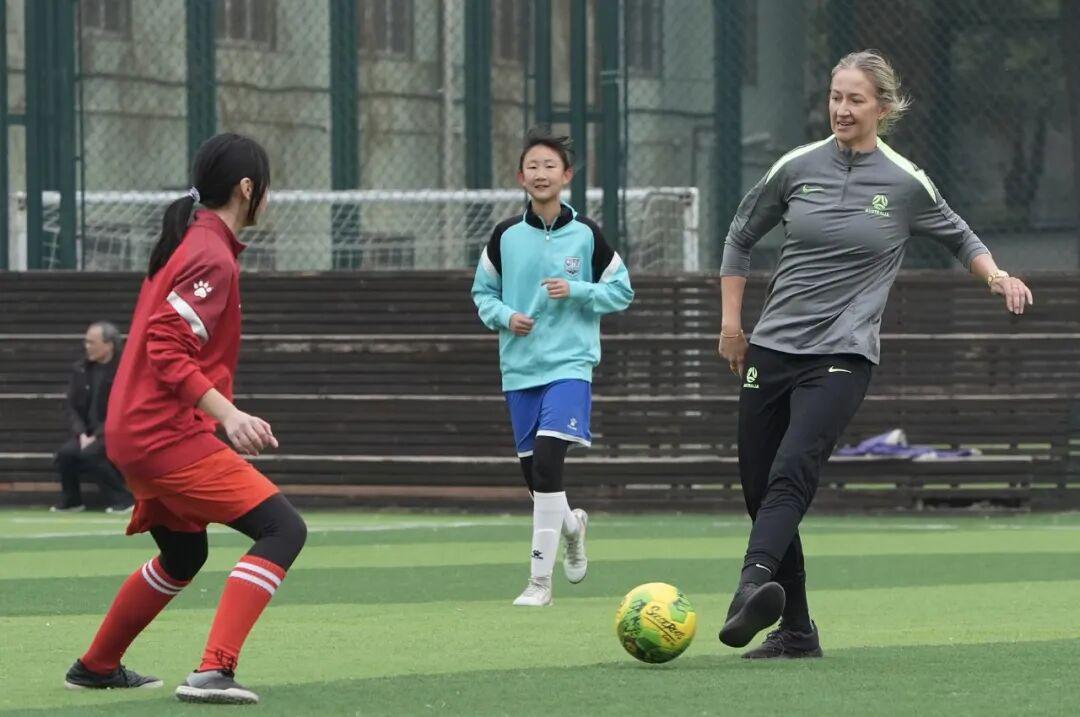 kaiyun体育官网-喜报！杨浦足球青训基地获评市级“优秀”