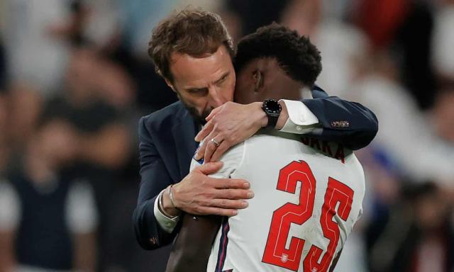 kaiyun体育官网-林良锋：南门作死失冠可悲，三狮进步世界杯可期