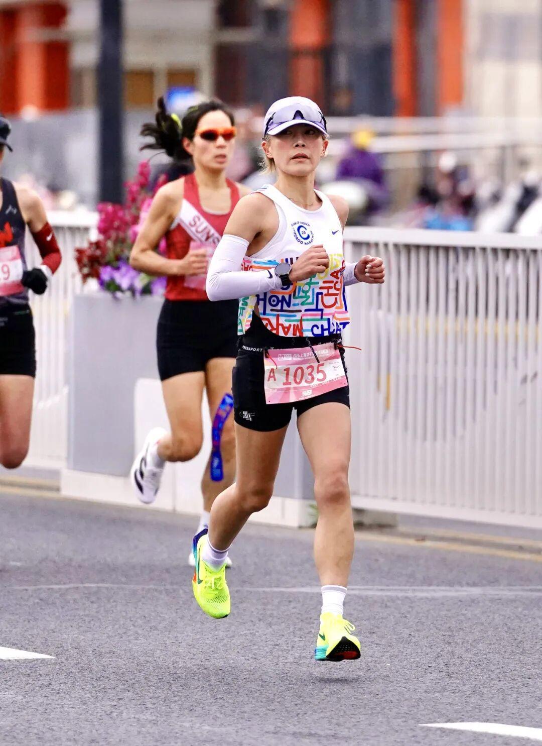 开云体育官网-Sub132的八名女跑者,定义上海女子半马的她力量