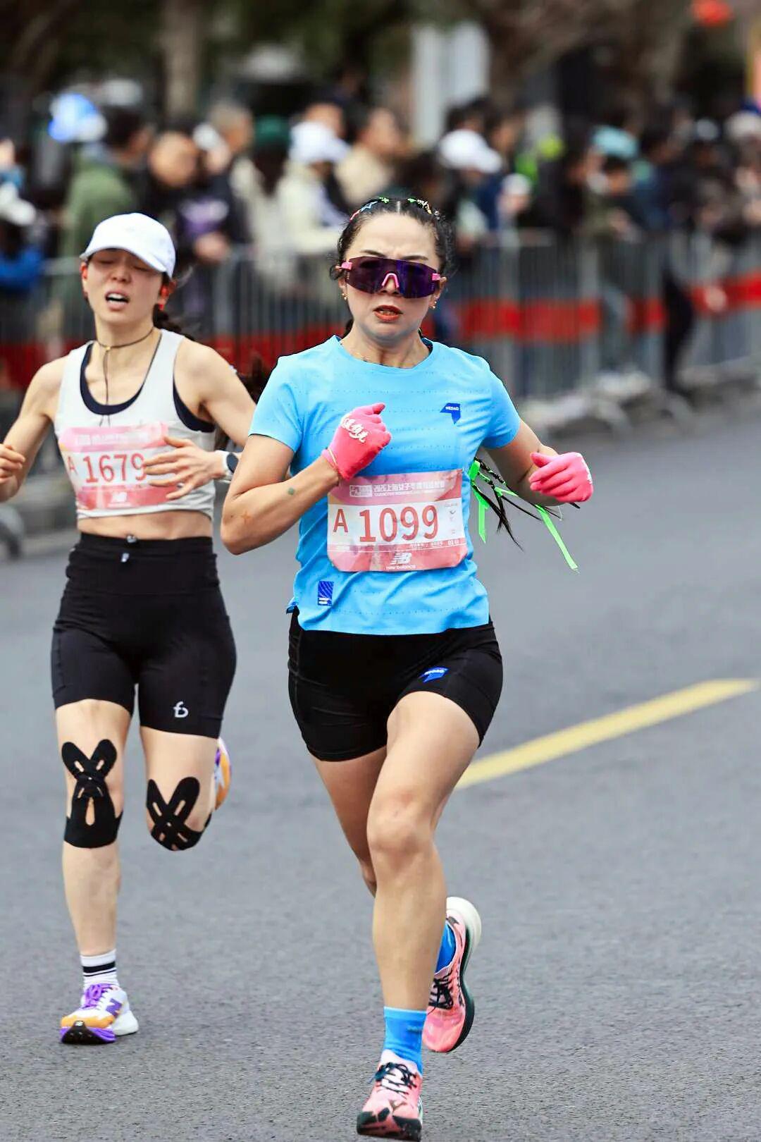 开云体育官网-Sub132的八名女跑者,定义上海女子半马的她力量