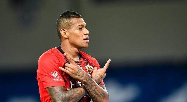 1619614013573010728.jpg 开云体育-生猛洛佩斯复制2场4球神迹 揭秘为何情有独钟10号