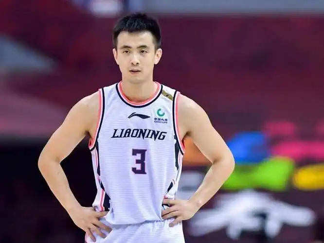 开云体育下载-吃止疼药，赵继伟遇大麻烦，乌戈或不该犯错，或正式退出|辽宁男篮|季后赛|斯蒂芬·库里|张陈治锋|郭艾伦_新浪体育_新浪新闻